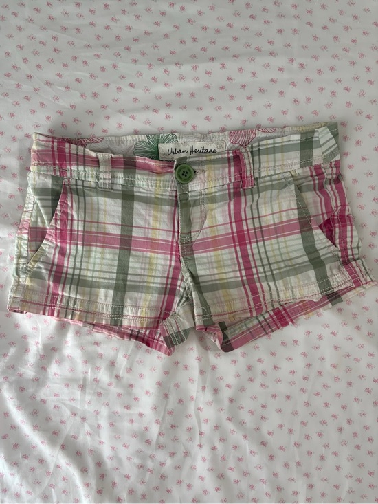 Urban Heritage Pants - Y2K girly plaid shorts​